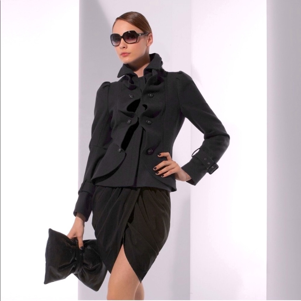 BCBGMAXAZRIA Women Wool and Cashmere Ruffled Black Short Coat